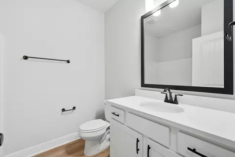 Bath - 4631 Jayhawk Dr, Crestview, FL 32539 photo 6 of 7