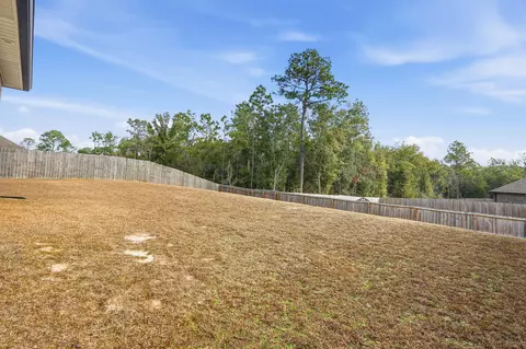 Exterior - 4631 Jayhawk Dr, Crestview, FL 32539 photo 8 of 13