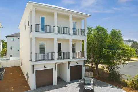 57 Boswells Ct, Miramar Beach, FL 32550