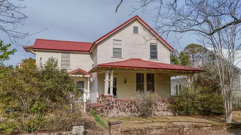 361 Park Ave, Defuniak Springs, FL 32435