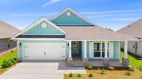 61 E Gray Owl Dr, Freeport, FL 32439