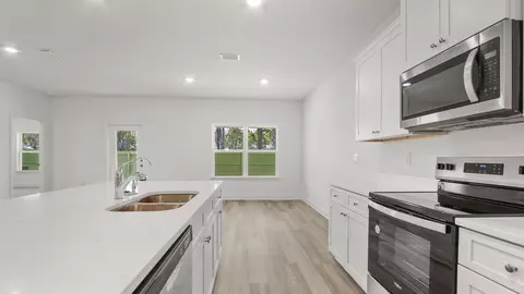 82 E Gray Owl Dr, Freeport, FL 32439 photo 7