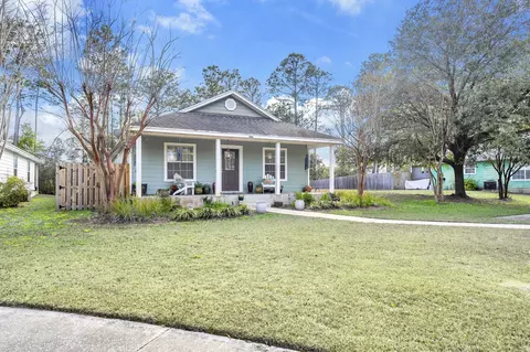 386 Hunters Rd, Santa Rosa Beach, FL 32459