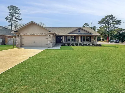 5908 Silvercrest Blvd, Crestview, FL 32536 photo 4