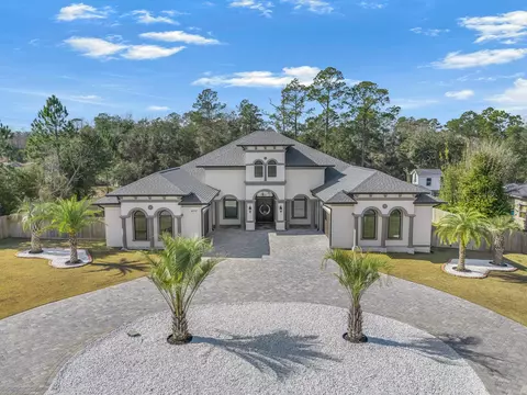 8073 Thoroughbred Rd, Pensacola, FL 32526
