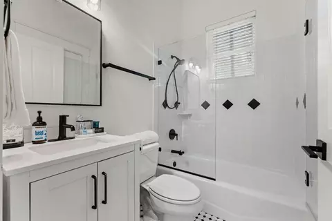 Bath - 100 A St, Seacrest, FL 32413 photo 4 of 4