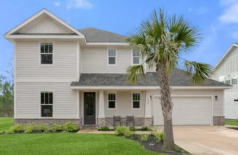 135 Clarke Hill Rd, Freeport, FL 32439