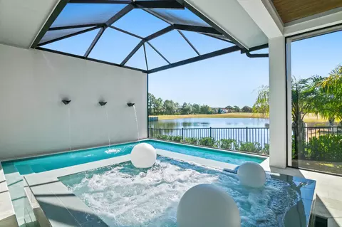 4572 Sailmaker Ln, Destin, FL 32541