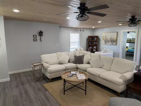 Living - 236 Bayou Cir, Freeport, FL 32439 photo 3 of 3