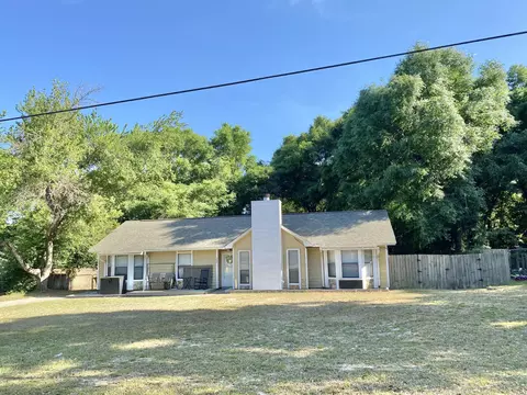 309 Springwood Cir, Crestview, FL 32536