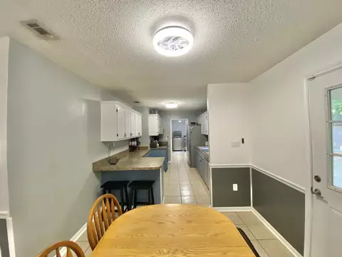 Dining - 309 Springwood Cir, Crestview, FL 32536 photo 1 of 2