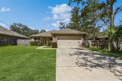 2 Newcastle Dr # B, Fort Walton Beach, FL 32547