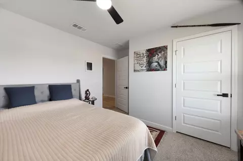 Bedroom - 3411 Phoenix Ct, Crestview, FL 32539 photo 5 of 8