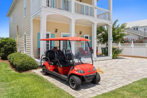 68 Tarpon St, Destin, FL 32541