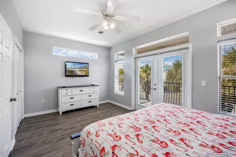 Bedroom - 77 Mark St, Destin, FL 32541 photo 5 of 16