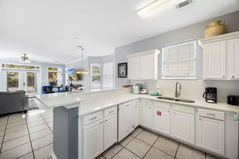 Kitchen - 77 Mark St, Destin, FL 32541 photo 3 of 4