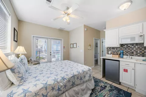 Bedroom - 77 Mark St, Destin, FL 32541 photo 13 of 16