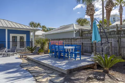 Exterior - 77 Mark St, Destin, FL 32541 photo 14 of 14