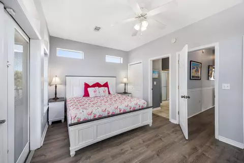 Bedroom - 77 Mark St, Destin, FL 32541 photo 6 of 16