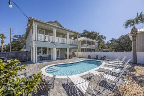 94 Dolphin St, Destin, FL 32541