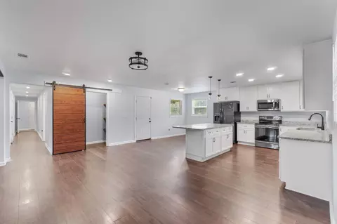 4962 Antioch Rd, Crestview, FL 32536