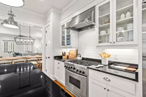Kitchen - 30 N Shingle Ln, Watersound, FL 32461 photo 3 of 6