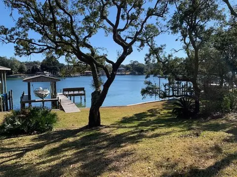 506 Amelia St, Fort Walton Beach, FL 32547