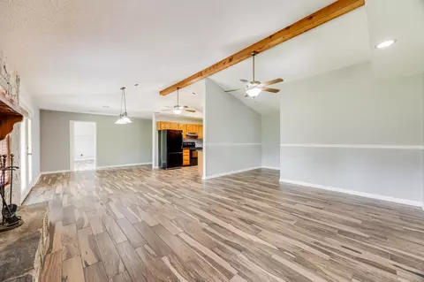 Living - 5811 Monroe St, Baker, FL 32531 photo 4 of 6