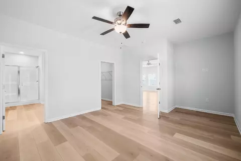 Bedroom - 72 Riverwalk Cir, Freeport, FL 32439 photo 1 of 3