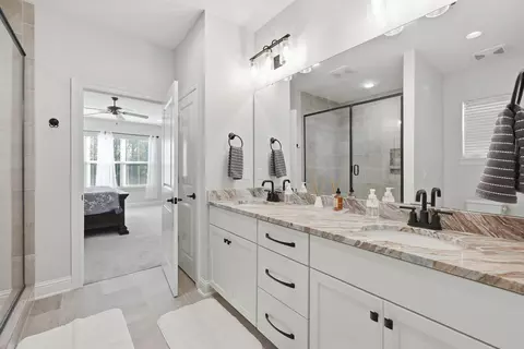 Bath - 1516 Mill Creek Dr, Baker, FL 32531 photo 2 of 4