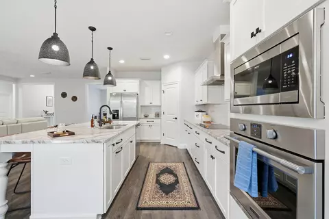 Kitchen - 1516 Mill Creek Dr, Baker, FL 32531 photo 3 of 9