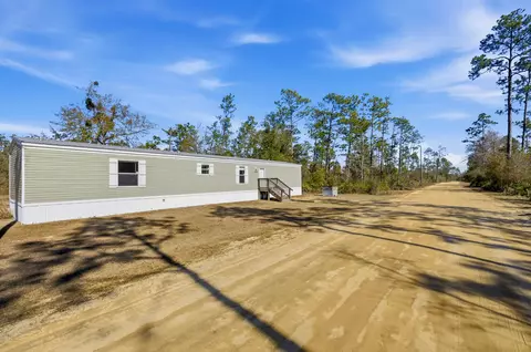 11907 Evergreen St, Fountain, FL 32438