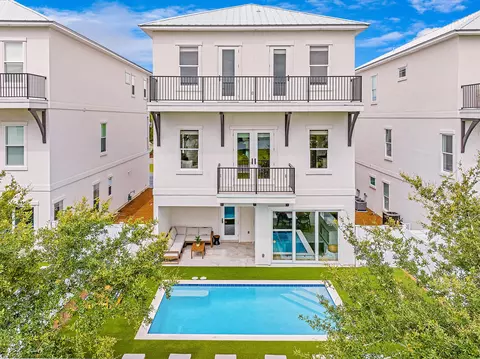 17 Boswells Ct, Miramar Beach, FL 32550