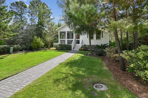 16 Riker Ave, Santa Rosa Beach, FL 32459
