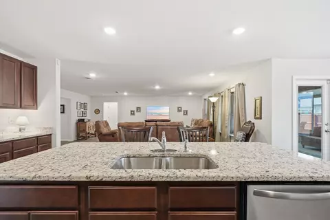 Kitchen - 365 Merlin Ct, Crestview, FL 32539 photo 4 of 7