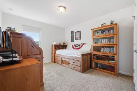 Bedroom - 365 Merlin Ct, Crestview, FL 32539 photo 5 of 10