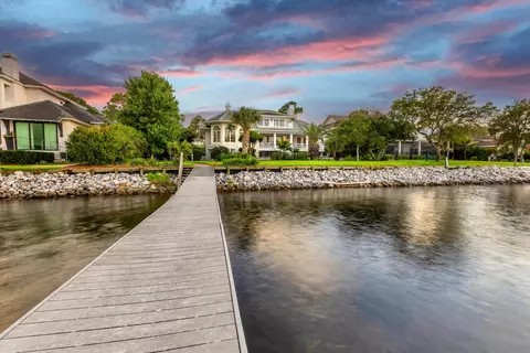 4567 Landfall Ct, Destin, FL 32541