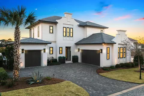 4558 Leeward Ln, Destin, FL 32541