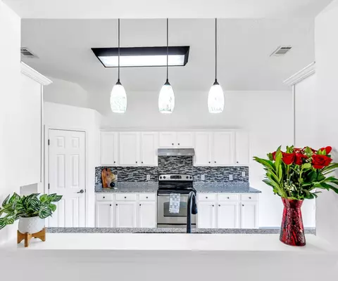Kitchen - 5432 E Brook Dr, Crestview, FL 32539 photo 3 of 3