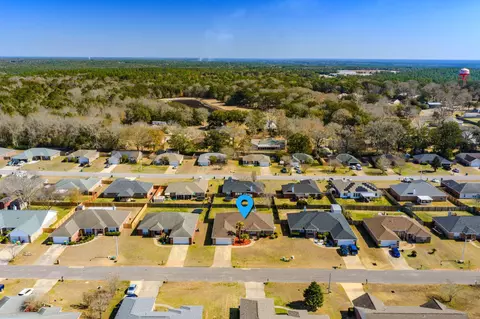 View/Area - 5432 E Brook Dr, Crestview, FL 32539 photo 4 of 7