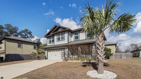 Exterior - 22 Sawyer Ct, Freeport, FL 32439 photo 2 of 4