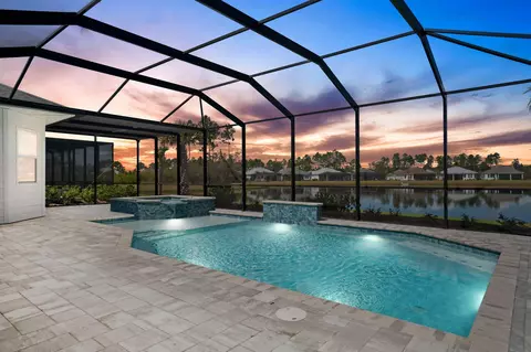 8724 Lime Dr, Panama City Beach, FL 32413