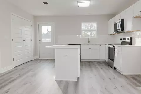 Other - 5352 Highview Dr, Crestview, FL 32539 photo 2 of 6
