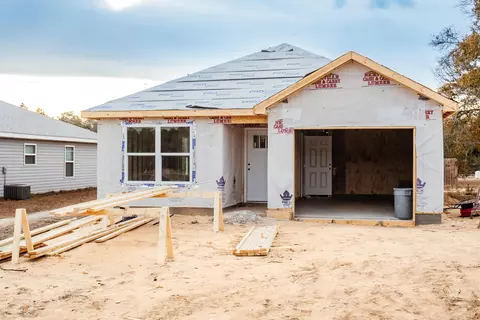 Exterior - 5352 Highview Dr, Crestview, FL 32539 photo 4 of 4