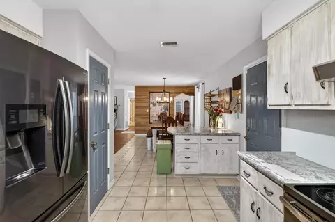 Entry Way - 104 Fairway Dr, Crestview, FL 32536 photo 1 of 1