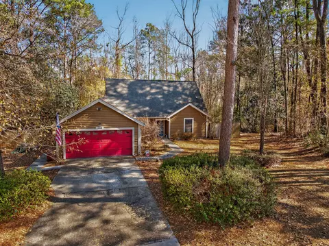 Other - 104 Fairway Dr, Crestview, FL 32536 photo 2 of 6