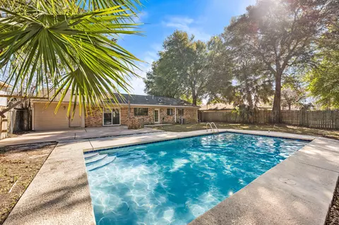 415 Main St, Destin, FL 32541