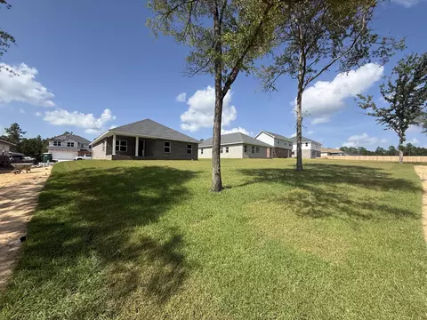 Exterior - 2416 Aleia Ln, Crestview, FL 32536 photo 5 of 6