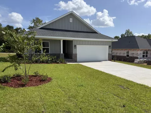 Exterior - 2416 Aleia Ln, Crestview, FL 32536 photo 1 of 6