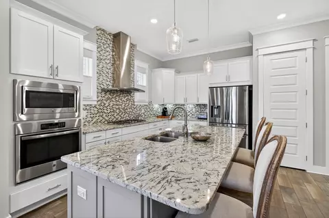 Kitchen - 121 E Milestone Dr UNIT B, Inlet Beach, FL 32461 photo 2 of 7